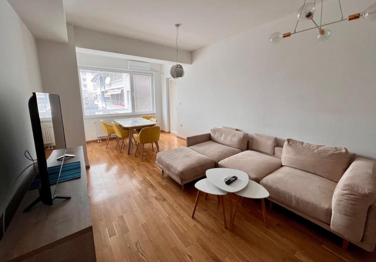 High-End Spacious Apartment Next To City Mall Σκόπια Εξωτερικό φωτογραφία
