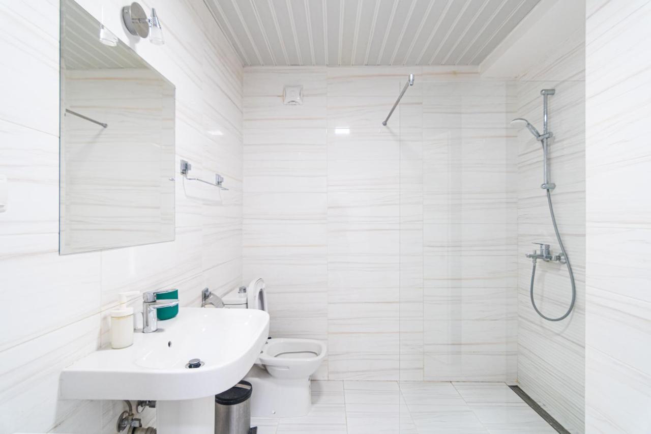 High-End Spacious Apartment Next To City Mall Σκόπια Εξωτερικό φωτογραφία