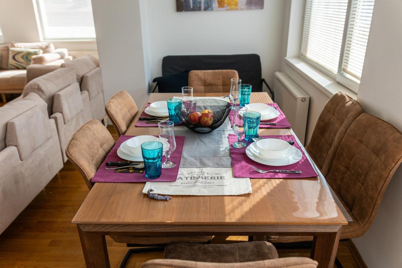 High-End Spacious Apartment Next To City Mall Σκόπια Εξωτερικό φωτογραφία