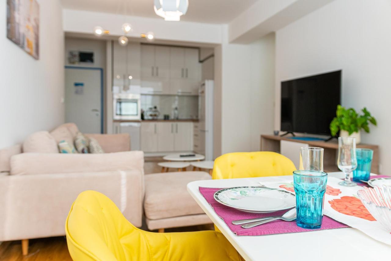 High-End Spacious Apartment Next To City Mall Σκόπια Εξωτερικό φωτογραφία